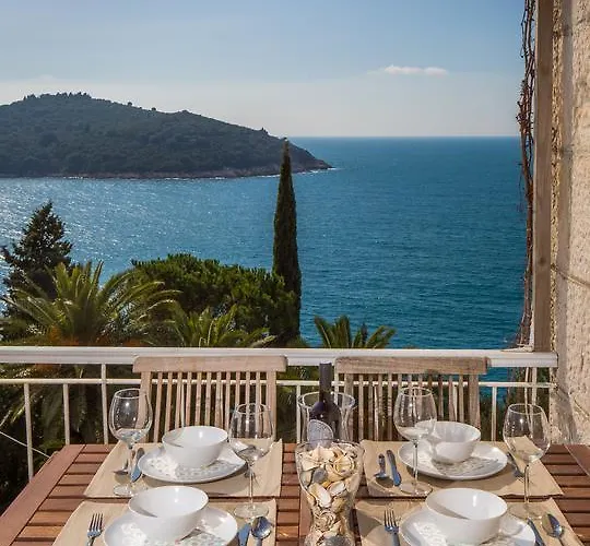 Sea View Beatrice By Irundo