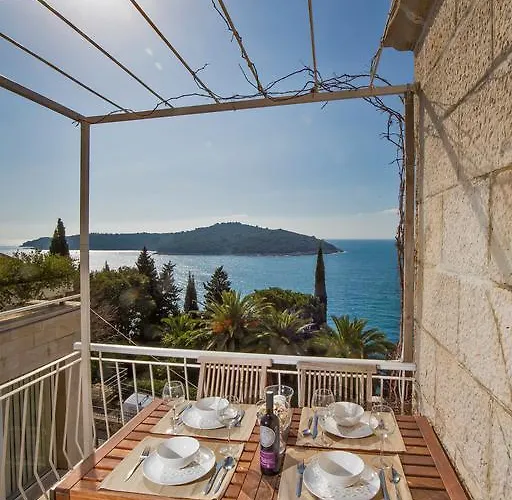 Sea View Beatrice By Irundo