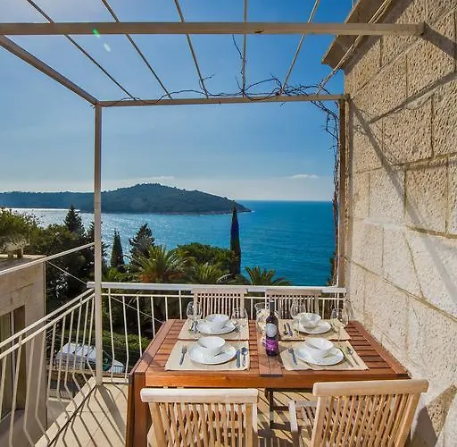 Sea View Beatrice By Irundo *